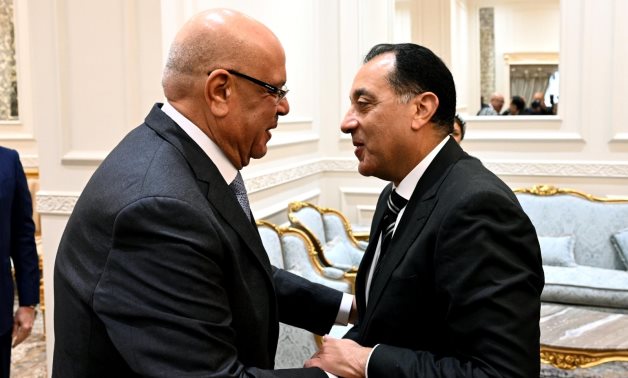 مدبولى لرئيس النواب: نتطلع لتحقيق أعلى قدر من التنسيق بين الحكومة والبرلمان