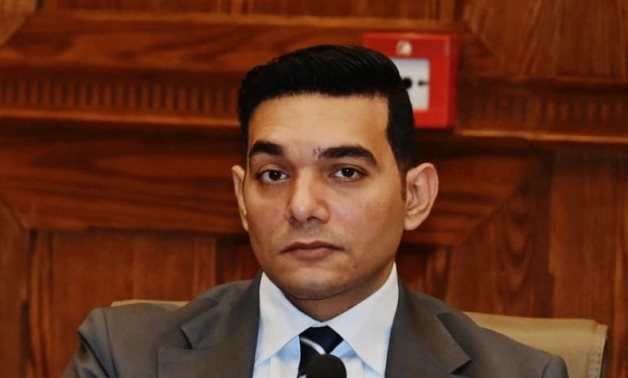 نشأت أبو حتة يطالب بضوابط عادلة للهواتف الواردة من الخارج تراعي الشباب والمصريين بالخارج