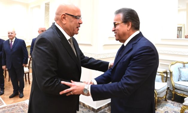 المستشار هشام بدوى رئيس مجلس النواب يستقبل نائب رئيس الوزراء ووزير الصحة