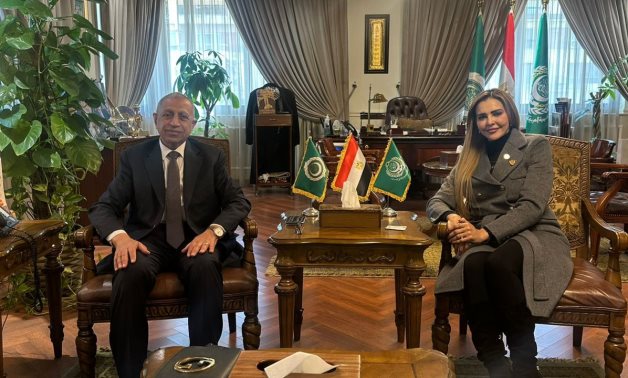 مروة بوريص تبحث مع الدكتور إسماعيل عبد الغفار سبل ربط التعليم الأكاديمى والفنى بسوق العمل