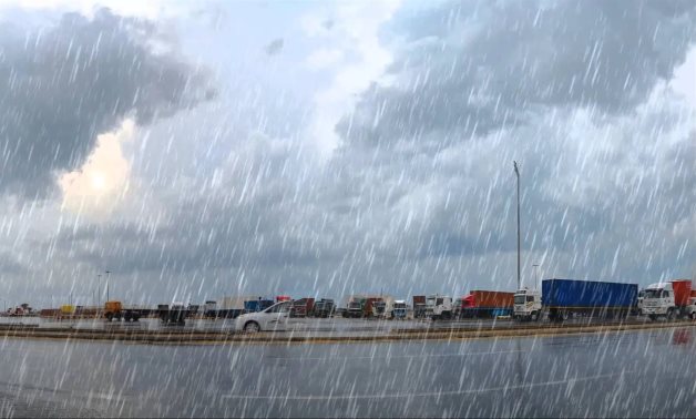 الأرصاد تحذر من رياح مثيرة للرمال وأمطار غزيرة على فترات