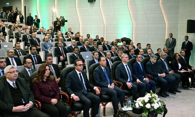 رئيس الوزراء يشهد افتتاح مستشفى كليوباترا التجمع (سكاي)  