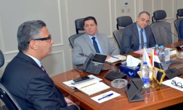 بعد ارتفاع أسعار المعدن الثمين.. أسواق الذهب تحت رادار الأجهزة الرقابية للتصدي لأى تلاعب في أعيرة المشغولات الذهبية والأوزان.. وإقبال كبير على السبائك والجنيهات بنسبة 90% من حركة البيع