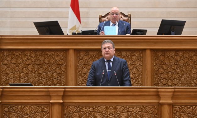 مطالب برلمانية للحكومة بتقديم تقرير دوري بأوجه صرف المنح وتوجيهها للمناطق المهمشة