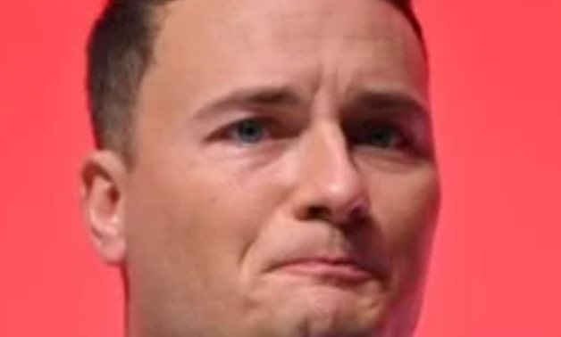 رغم الالتفاف حول كير ستارمر.. وزير الصحة البريطانى يستعد لانتخابات مايو