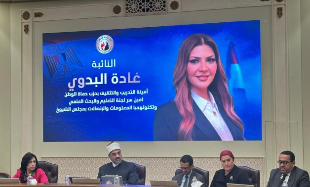 أمين سر اتصالات الشيوخ تدير مائدة "حماة الوطن" حول حماية الأطفال في العصر الرقمي تنفيذا لتوجيهات الرئيس السيسي