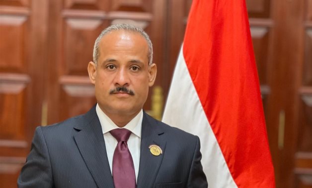 عضو بالشيوخ يؤكد ضرورة عمل الحكومة على الملفات المهمة للمواطن وتعزز الحماية الاجتماعية