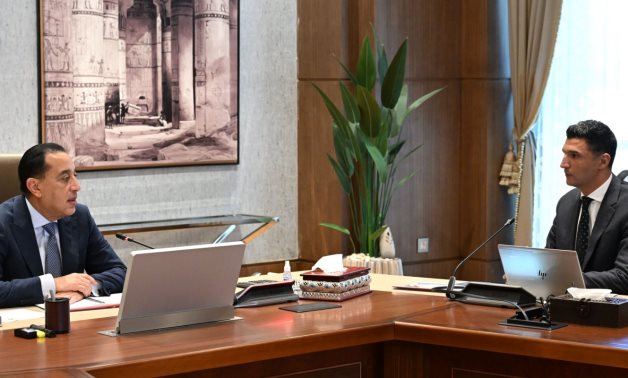 رئيس الوزراء: الصناعة لها الأولوية القصوى ضمن أجندة أعمال الحكومة خلال هذه المرحلة