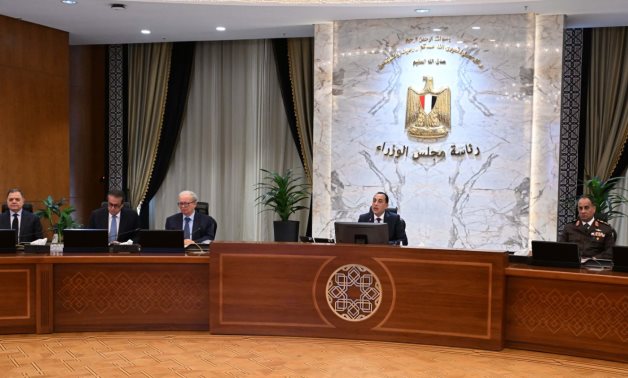 مدبولي يهنيء الرئيس والشعب المصري بمناسبة الذكرى الـ 53 لانتصارات العاشر من رمضان "أكتوبر 1973"