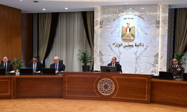 مدبولي: توجيهات من رئيس الجمهورية بضرورة الاستمرار في الحد من معدلات التضخم لضبط الأسواق وضمان توافر السلع الأساسية واستقرار الأسعار ويستعرض ملفات المشهد الإقليمي والدولي