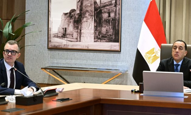 رئيس الوزراء يلتقى وزير التخطيط لاستعراض ملامح خطة التنمية الاقتصادية والاجتماعية للعام المالي القادم 2026/2027