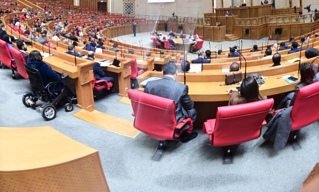 رئيس نقل النواب يستعرض اتفاقيات بتمويلات صينية وتسهيلات ميسرة لتنفيذ المرحلة الثالثة للقطار الكهربائي الخفيف   