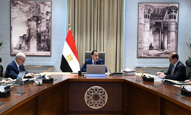 رئيس الوزراء يستعرض تقديرات الاستثمارات الحكومية المستهدفة ضمن خطة العام المالى 27/26