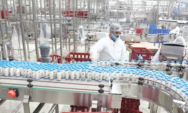 517 مليون جنيه لتطوير 300 مركز تجميع ألبان بمواصفات عالمية.. وزارة الزراعة: الاستعانة بأحدث التكنولوجيا لحماية صحة المستهلك وتقديم تمويلات ميسرة من البنوك.. وحياة كريمة: المظلة الكبرى لصغار المربين