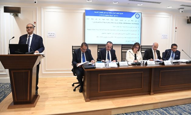 "طاقة النواب" توافق على مشروعات قوانين للتعاقد مع شركات عالمية للتنقيب عن البترول والغاز