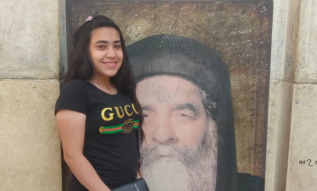 العدالة الناجزة.. جلسة واحدة اقتصت من المتهم بقتل ميرنا جميل فتاة الخصوص.. المحكمة ربطت على قلب أسرتها.. ودفاعه طالب بعرضه على الطب النفسى.. ومرافعة نارية من النيابة العامة.. والقضاء بإحالة المتهم للمفتي.. صور