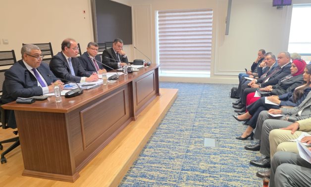 أسعار الطاقة والتأمينات على طاولة "خطة النواب" بحضور وزير المالية