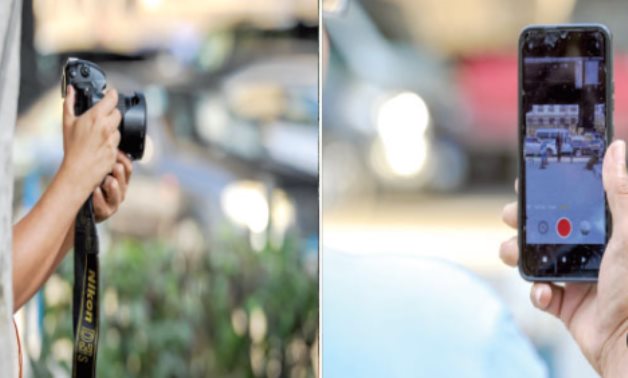 تصوير الجرائم بين التجريم والتوثيق.. مقارنة بين القانوني الفرنسي والمصرى.. المشرع الفرنسي اعتبر الامتناع عن مساعدة شخص في خطر يُعد جريمة مستقلة.. وفى مصر "فراغ تشريعى".. وخبير يُجيب عن الأسئلة الشائكة  