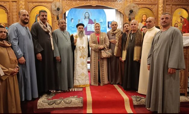 بقيادة النائبة سحر صدقي.. "مستقبل وطن" بـ أبوتشت يزور الكنائس لتهنئة الأخوة المسيحيين بعيد القيامة المجيد 