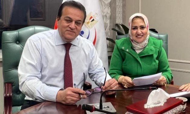 سحر صدقى: تشكر وزير الصحة بسرعة التنفيذ وفتح عنايه الاطفال بمستشفى ابوتشت 