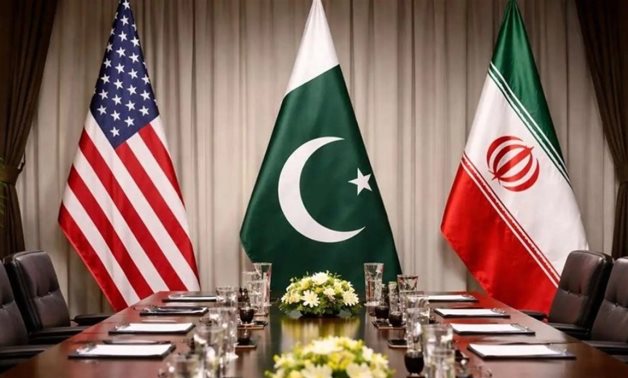 تضارب الأنباء حول جولة مفاوضات جديدة فى إسلام آباد.. إيران تقدر خسائرها الاقتصادية بـ 270 مليار دولار.. واشنطن تُصعد بحصار محتمل وتعزيزات بحرية مكثفة.. وطهران تتهم المطالب الأمريكية بعرقلة الاتفاق