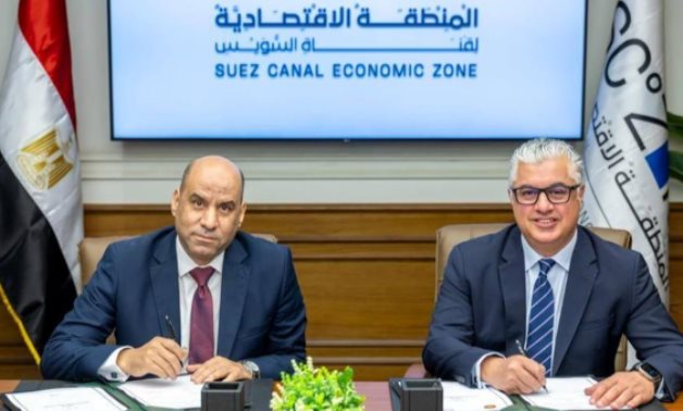 عمالة مدربة وبيئة عمل متطورة.. شراكة بين "العمل" و"اقتصادية قناة السويس" لربط التدريب باحتياجات السوق.. 3 محاور رئيسية للتعاون أبرزها التشغيل والسلامة المهنية.. رئيس الهيئة: تأهيل الكوادر مفتاح جذب الاستثمارات