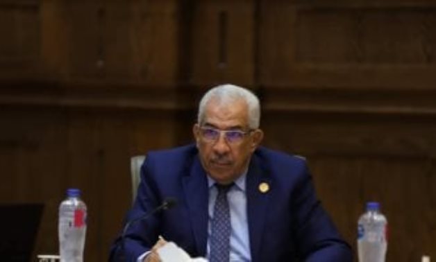 "طاقة الشيوخ" تناقش اقتراحا بإعادة النظر فى قيمة رسوم توصيل الغاز الطبيعي لـ"أسيوط الجديدة"