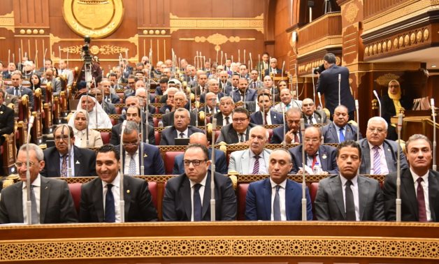 جانب من الجلسة 