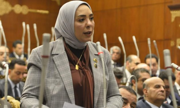 النائبة وفاء رشاد تطالب بإدراج مادة “الثقافة الصحية والوقاية الطبية” فى المدارس