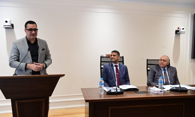 نقل النواب تناقش مشكلات الطرق والسكة الحديد بالدقهلية.. وقرقر يطالب يشدد علي تنفيذ التوصيات