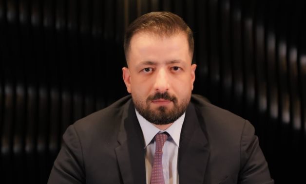 محمد عمران: زيارة الرئيس للإمارات تكريس لـ«وحدة المصير» وخطوة استباقية لتأمين المصالح العربية