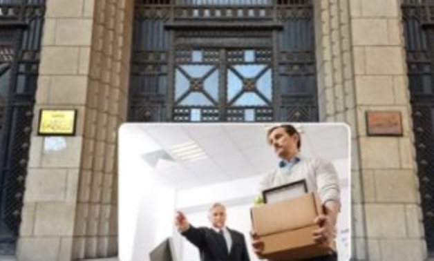 النقض تضع شرطين لفصل الموظف حال تعاطيه المخدرات.. الأول: حال وجد أثناء ساعات العمل في حالة سُكر بَيِّنٍ في مكان العمل.. والثانى: إذا كان متأثرا بما تعاطاه من مادة مخدرة.. والمادة 69 من قانون العمل حسمت النزاع