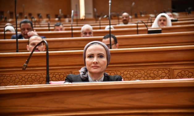 النائبة نشوة عقل تطالب بإعادة النظر في نسبة الـ20% المضافة للمجموع وقواعد تقييم طلاب المدارس الدولية