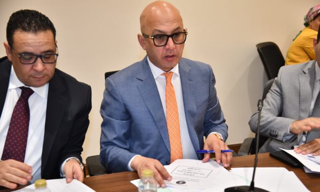 النائب هشام حسين يطالب وزارة الطيران ببيان تفصيلي حول أوجه الإنفاق الواردة بمشروع الموازنة الجديدة 