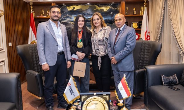 تقديرًا للمواهب الرياضية.. أمين رياضة الشيوخ يكرم البطلة فريدة مجدي بعد تتويجها بفضية إفريقيا للجود