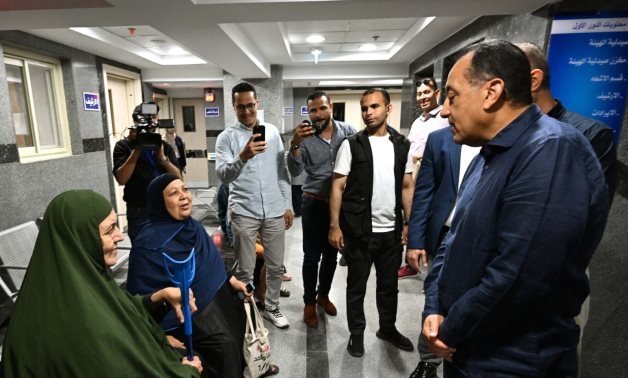 مدبولي: توجيهات من الرئيس بضرورة رفع كفاءة واتاحة الخدمات الصحية للمواطنين على مستوى الجمهورية