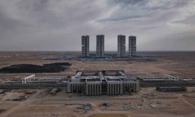 ​شريان تنموى جديد.. كيف يربط القطار الكهربائى السريع مدينة العلمين بالقاهرة والمحافظات فى وقت قياسى؟.. ​انتعاشة للسياحة فى العلمين الجديدة على مدار العام.. خدمة حركة البضائع والركاب
