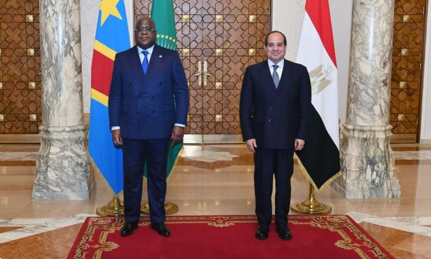 الرئيس السيسى يوجه رسالة صادقة لشعوب كافة الدول الشقيقة فى حوض النيل: كل ما تريده مصر هو الالتزام بمبادئ القانون الدولى وحسن الجوار وتحقيق المنفعة المشتركة لجميع شعوب حوض النيل وتفادى الإضرار بأى طرف والعمل معا