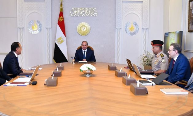 الرئيس السيسى يتابع ملف حوكمة التعيينات الجديدة بالدولة والترقيات فى الوظائف القيادية