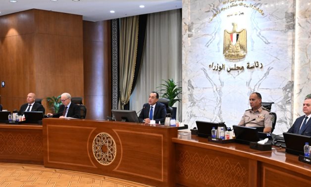 رئيس الوزراء يهنئ منتخب مصر بتحقيق أول فوز في تاريخ مشاركات مصر بمنافسات كأس العالم 