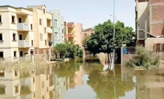 بعد غرق عشرات المنازل..تحرك برلماني لإنقاذ منطقة إبني بيتك بأكتوبر من الغرق.. النائب أيمن محسب يتقدم بطلب إحاطة بشأن أزمة كسر خط المياه الرئيسي ويؤكد: الأزمة مستمرة لـ 3 أيام .. ويطالب  بضرورة محاسبة المقصريين 