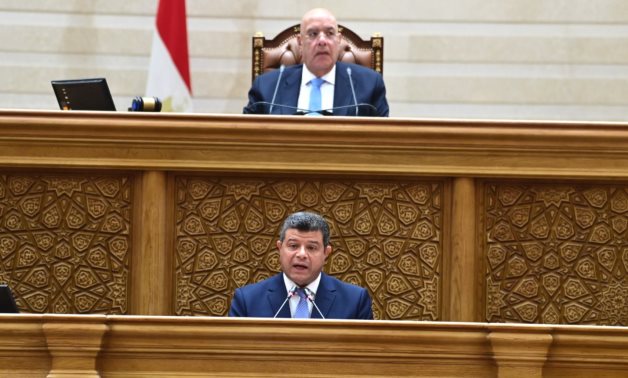 برلمانيون بالجلسة العامة: تعديل قانون الضريبة على الدخل لا يحمل المواطن أى أعباء      
