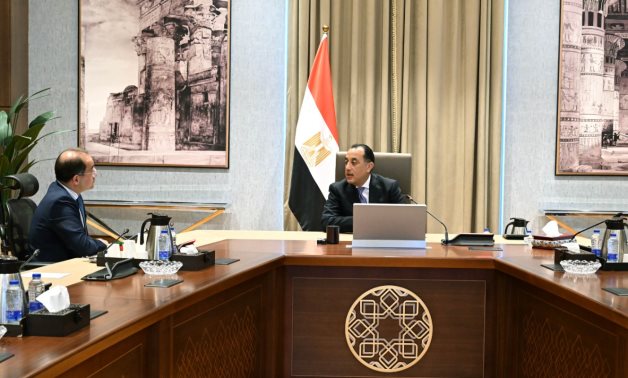 رئيس الوزراء يتابع الاستعداد لبدء تطبيق الموازنة العامة للدولة 2026/2027 بعد موافقة مجلس النواب عليها