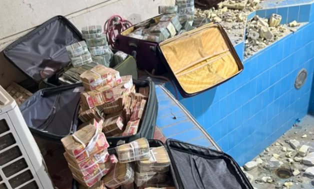 تحقيقات الفساد فى العراق.. التفاصيل الكاملة لحملة اعتقال نواب ومسؤولين.. أكثر من تريليونى دولار أموال منهوبة من بلاد الرافدين منذ 2003.. دعوات تطالب بتوسيع نطاق الحملة.. عدنان الجميلي وعالية نصيف أبرز المتهمين