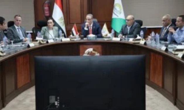 محافظ الجيزة يعلن استلام الشريحة الأولى بـ250 مليون جنيه لدعم منظومة النظافة