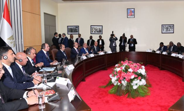الرئيس السيسى من تنزانيا: وجهتُ الوزراء المعنيين بالمتابعة المستمرة للمشروعات وتذليل العقبات