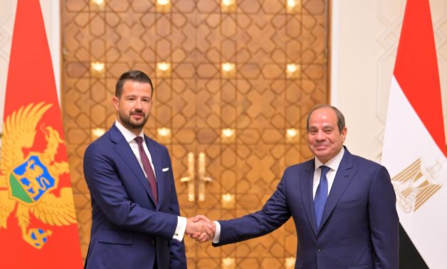 الرئيس السيسى يؤكد خصوصية الزيارة الأولى لرئيس الجبل الأسود لمصر منذ إقامة العلاقات الدبلوماسية.. واستكشاف آفاق جديدة لتطوير العلاقات الثنائية.. ويشدد: موقف مصر ثابت فى دعم استقرار دول مجلس التعاون الخليجى