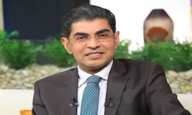 أيمن عطالله يطالب نقابة المحامين بتكريم مارك مراد: «تكريم لقيمة العلم والإرادة والابتكار»