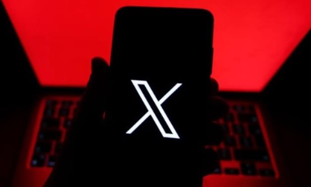 منصة x تكشف مزرعة روبوتات صينية ضخمة تستهدف مراكز بيانات الذكاء الاصطناعى