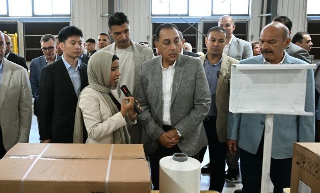  رئيس الوزراء يفتتح مصنع "أف تكس الدولية المحدودة" لإنتاج خيوط البوليستر باستثمارات 10 ملايين دولار